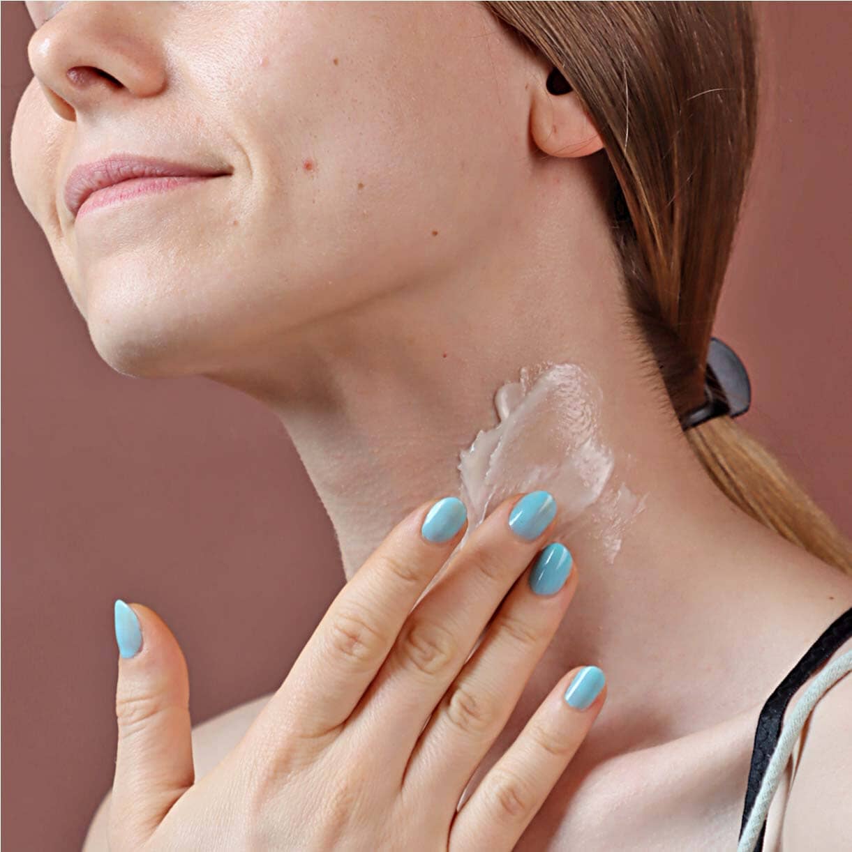 Cerabuild Face and Neck Cream - Restore and Protect Your Skin's Lost Moisture with Phyto-Ceramides - Image 7