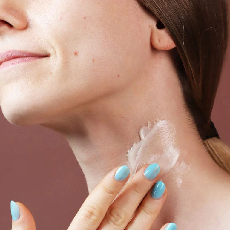 The AM to PM Pore-Smooth Hydration Kit - Image 4